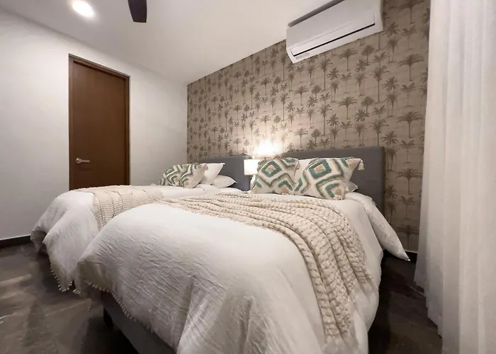 Apartment Luxurious 2br In With Breathtaking Views