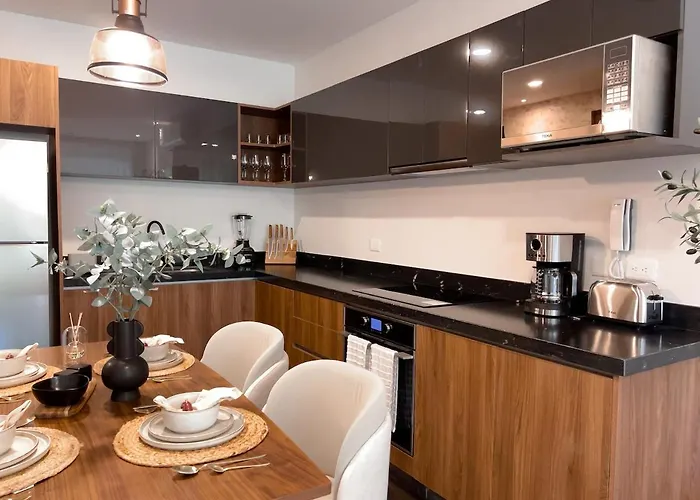 Apartment Luxurious 2br In With Breathtaking Views *